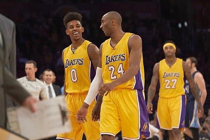 纵深推进更 纵深推进更